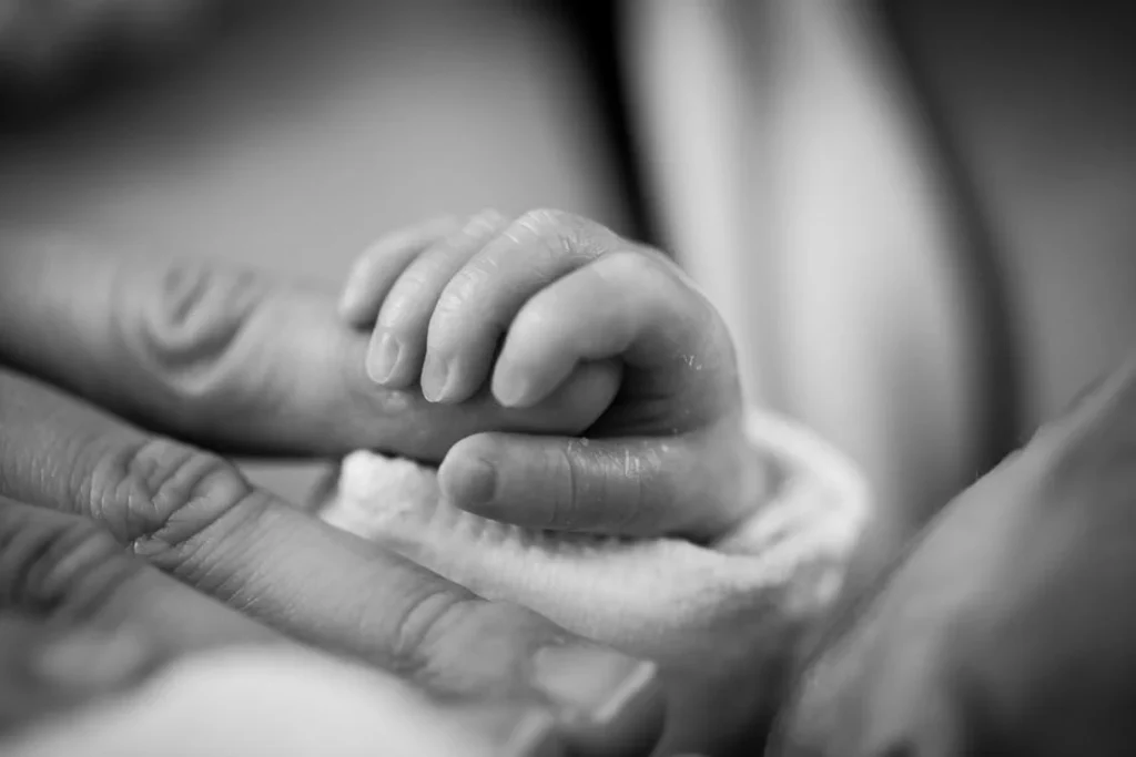 Infants grow quickly in their first year, both physically and emotionally. When a child is born without a limb or loses one early in life due to trauma or illness, it can feel overwhelming for parents. But the good news is, prosthetics for infants are designed to support this rapid stage of growth, help with early motor skills, and gently introduce the idea of using a limb.