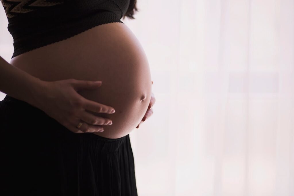 Pregnancy and Postpartum with a Prosthetic Hand: Safety & Setup